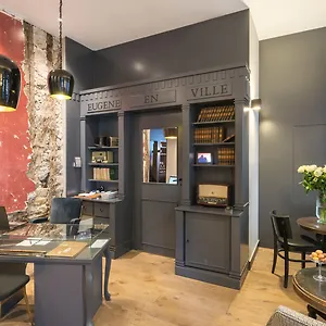 Hotel Grand Lafayette